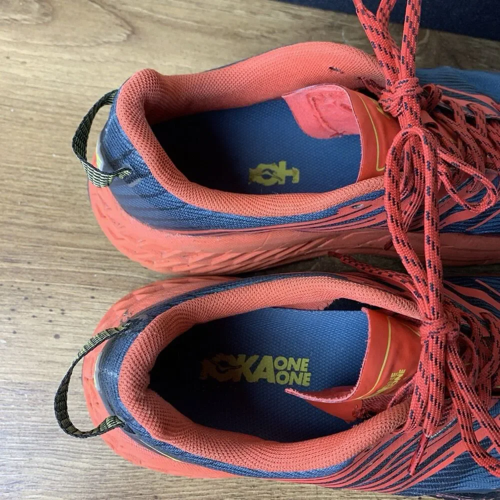 Hoka One One hoka one